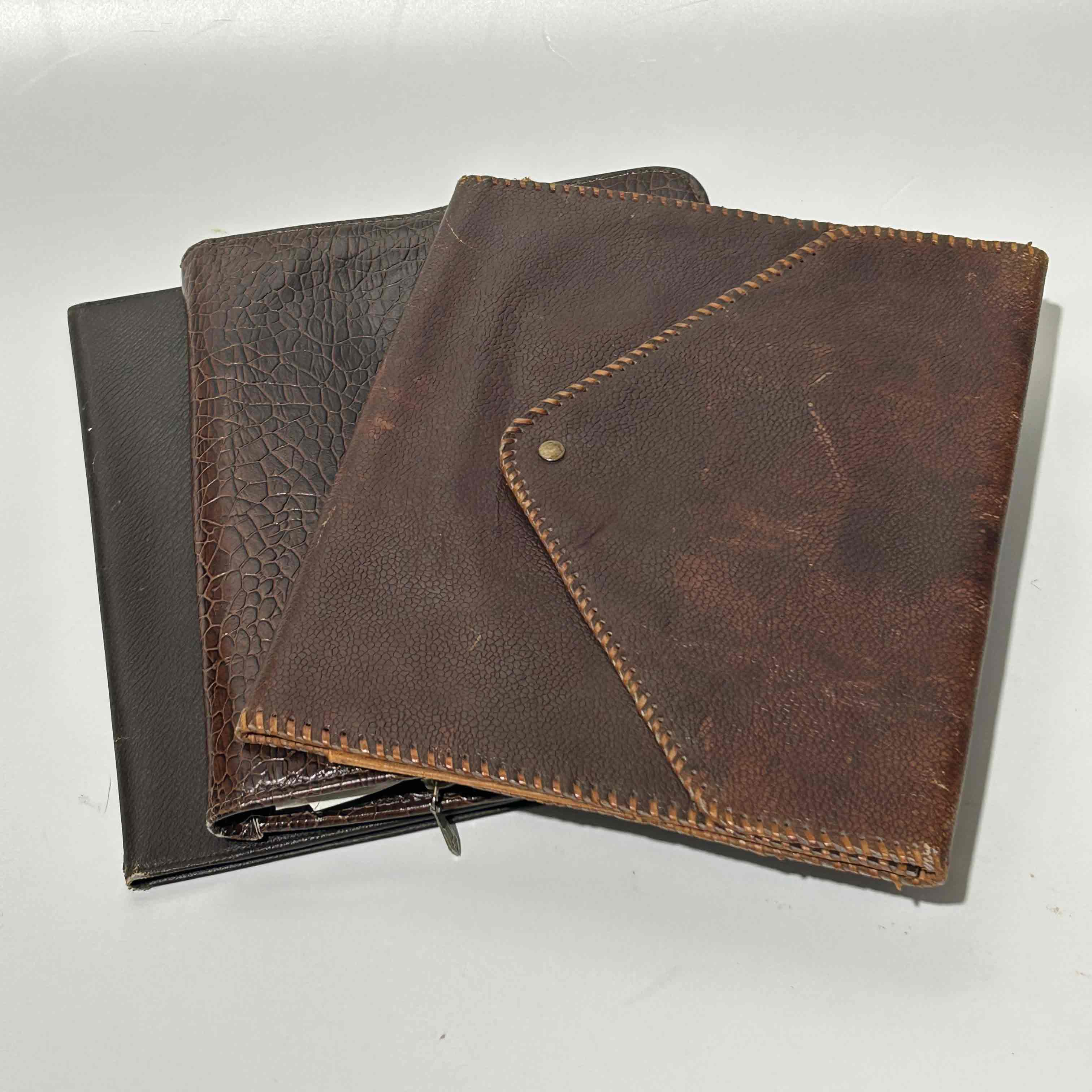 COMPENDIUM, Brown Faux Leather - Large Assorted